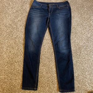 Maurices skinny jeans